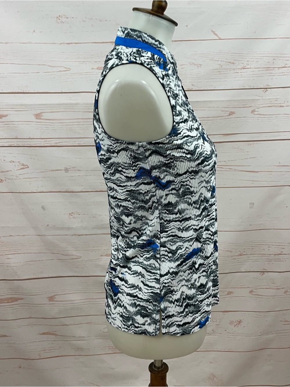 NWT Jamie Sadock Waves Golf Tank XS - Picture 2 of 4
